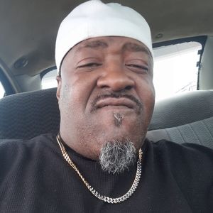 Meet your Posher, Isaac